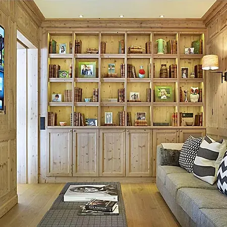Skyhall Berbes Penthouse Дом отдыха